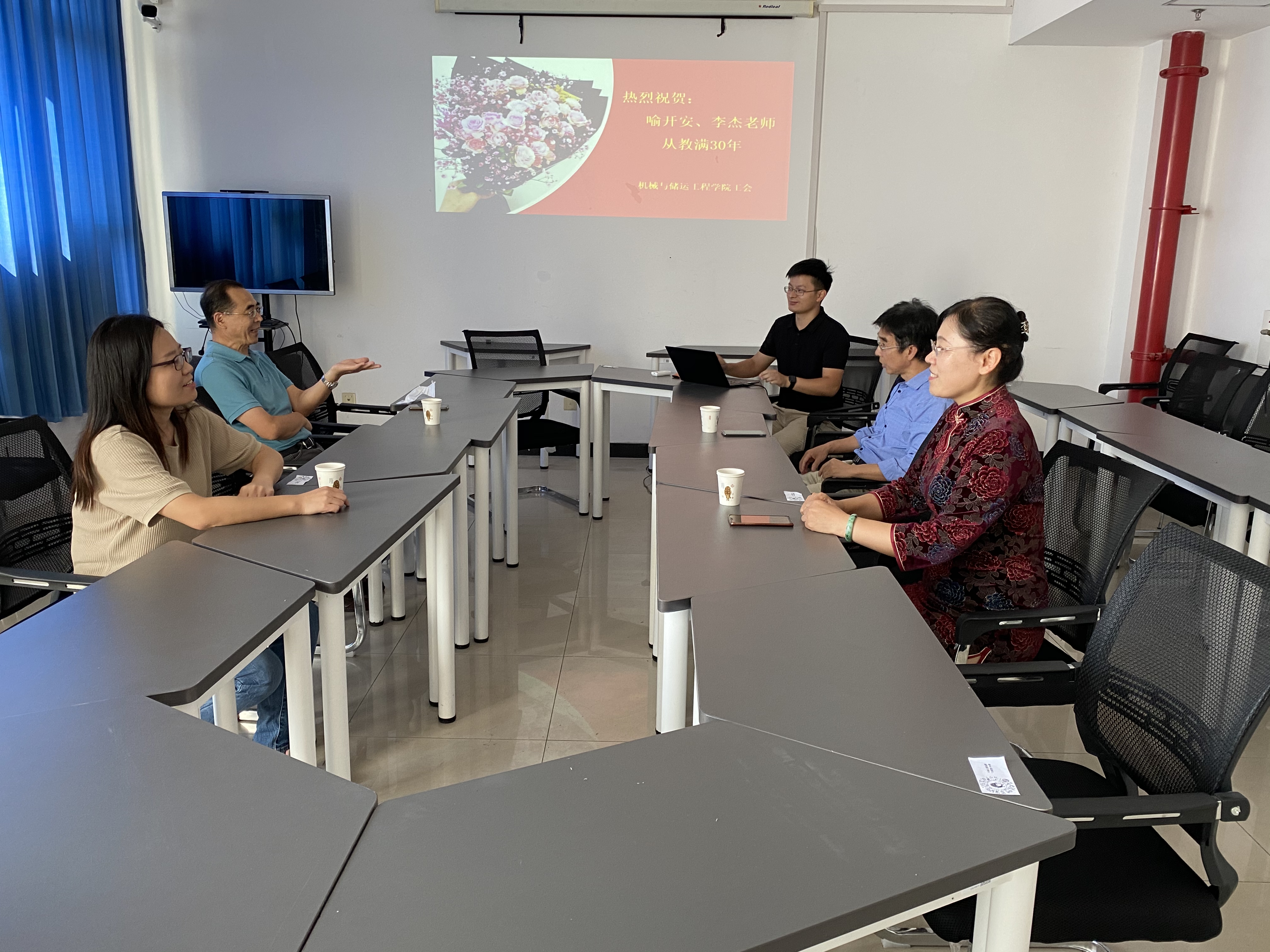 52530b0ed2684a9d898db324695bb2a2.jpg 52530b0ed2684a9d898db324695bb2a2.jpg