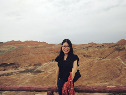 石油工程学院 吴嘉仪 生涯照.jpg