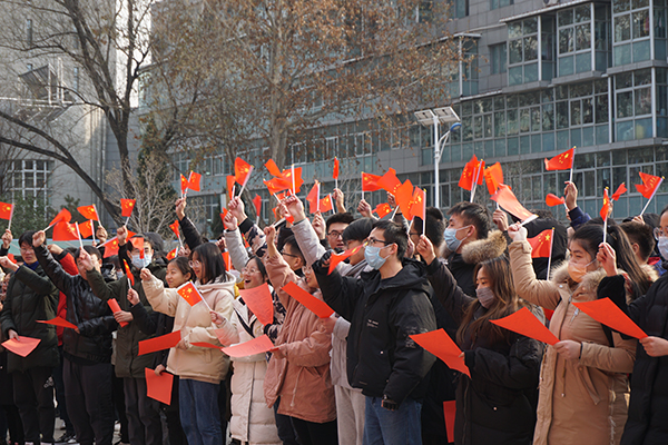 4a4738cc5e5347f7946242c69aaad436.jpg ÔÞÃÀů³¡.jpg